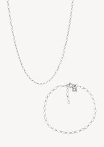 Sødt smykkesæt til ham og hende i 925 sterling sølv med figaro kæder og et armbånd og kæde, perfekt gaveidé til ham og hende på udsalg lige nu 