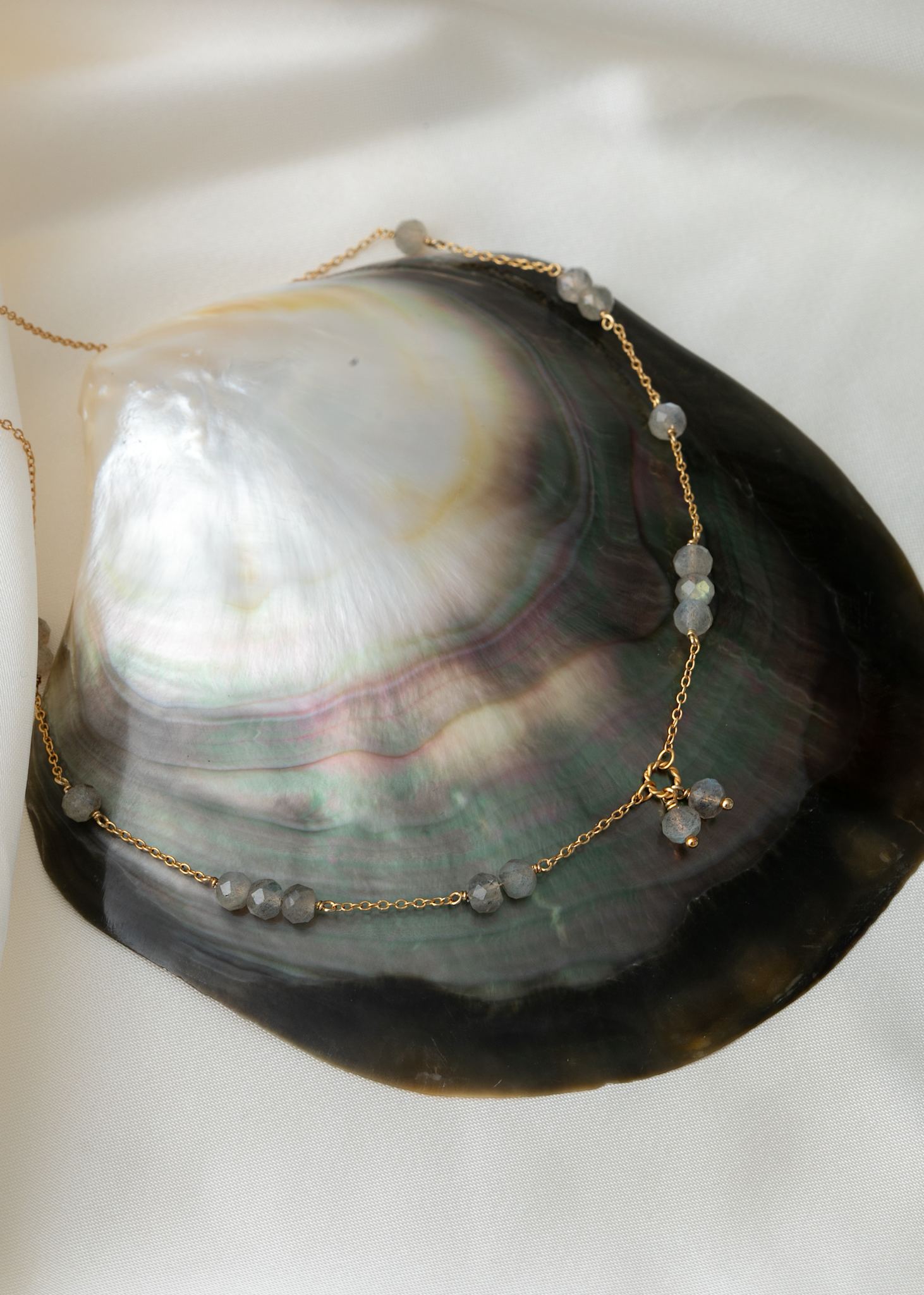 Eiffel Halskette mit Labradorit - vergoldet