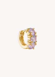 Gem huggie hoops med lilla ametyst ædelsten, der er februars fødselssten, i guldbelagt sterling sølv, perfekt huggie hoop med sten til ham og hende på tilbud hos carré jewellery lige nu