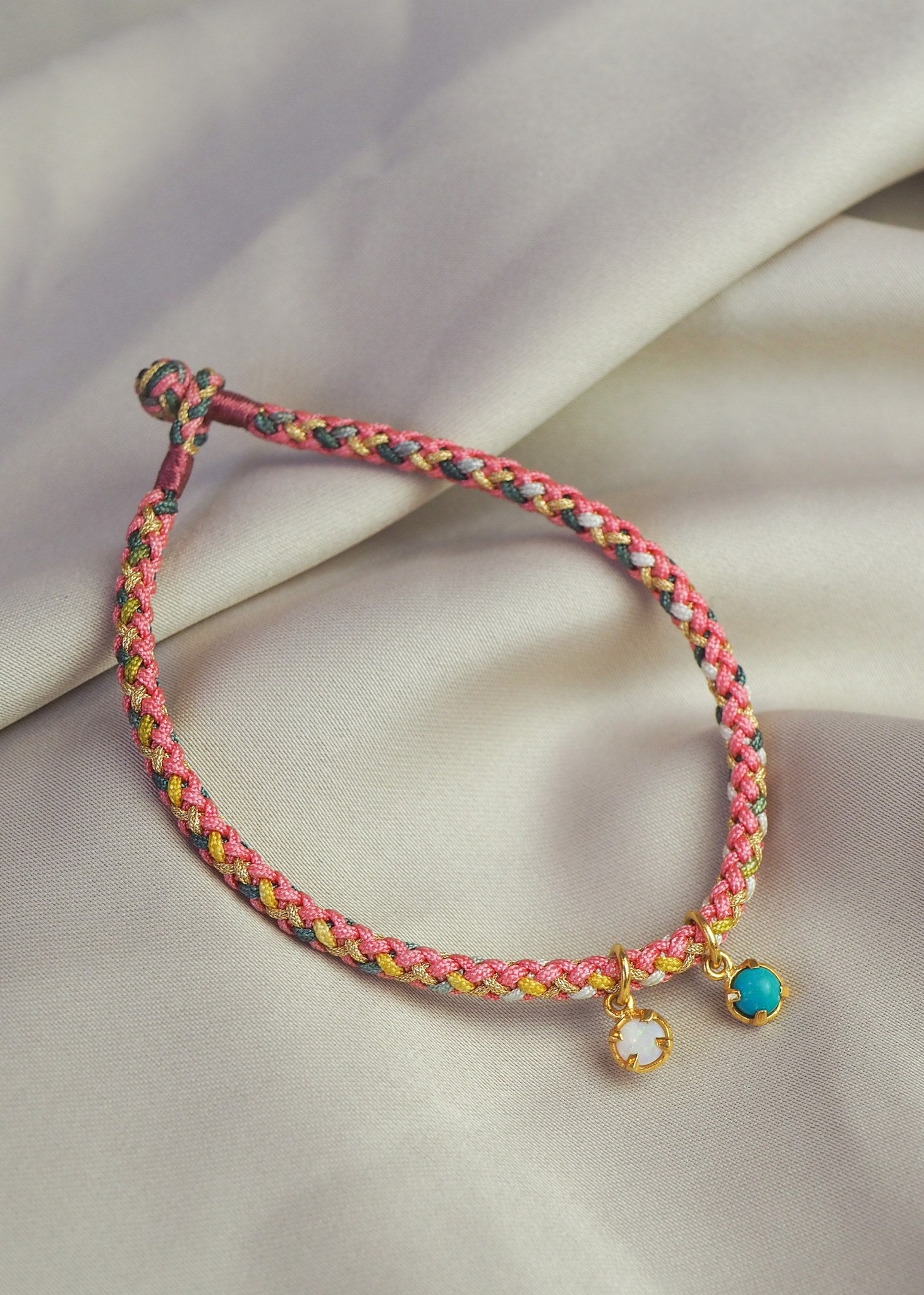 Gem Anhänger mit Opal - vergoldet
