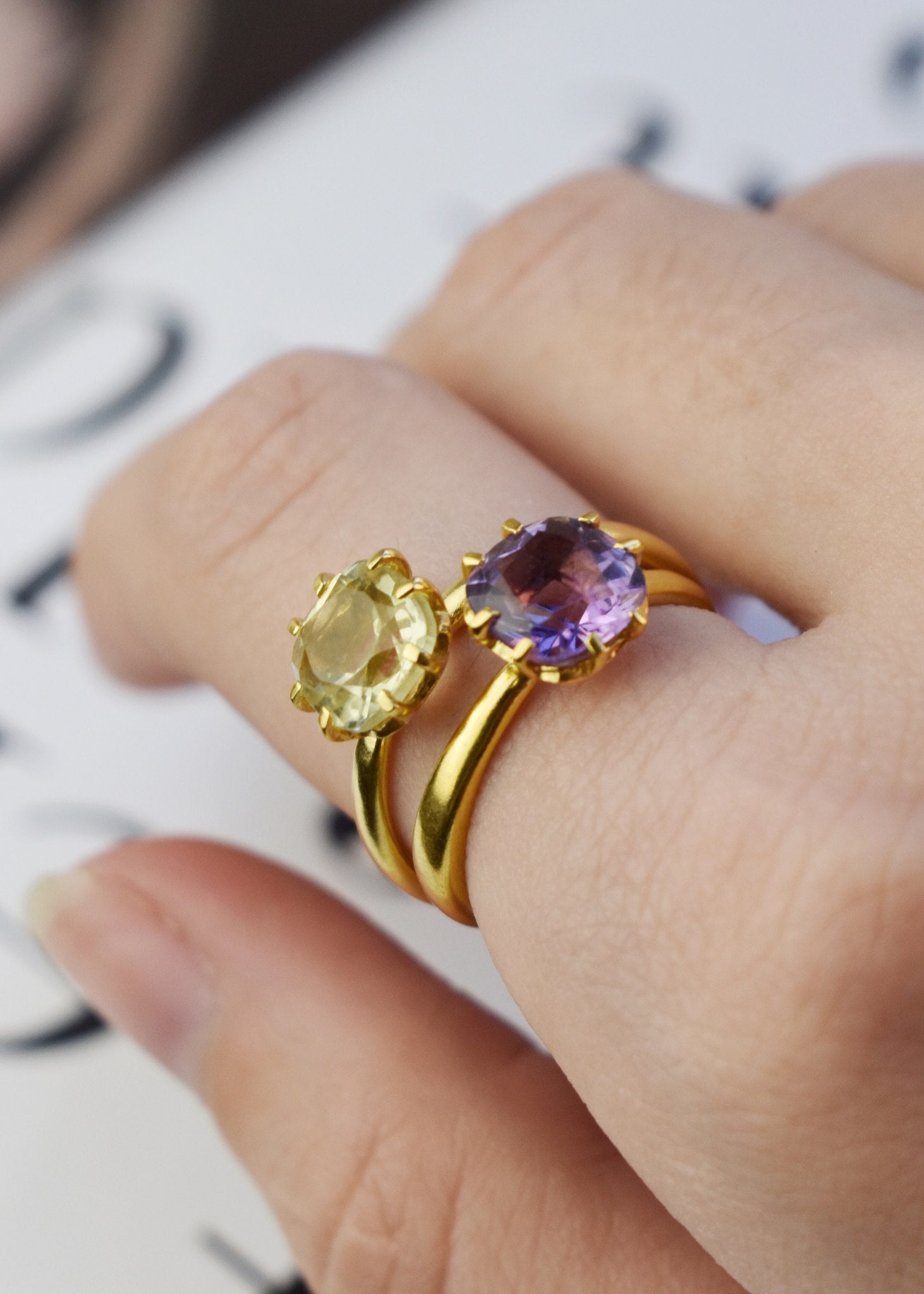 Cushion ring mit Amethyst - vergoldet