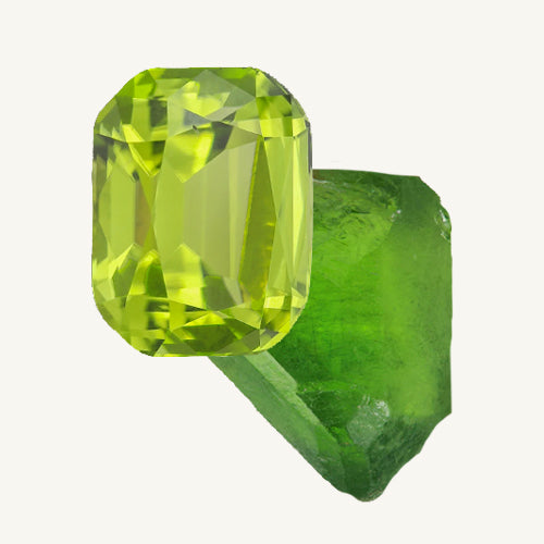 Billede af en facetslebet peridot og en rå peridot ædelsten på beige baggrund