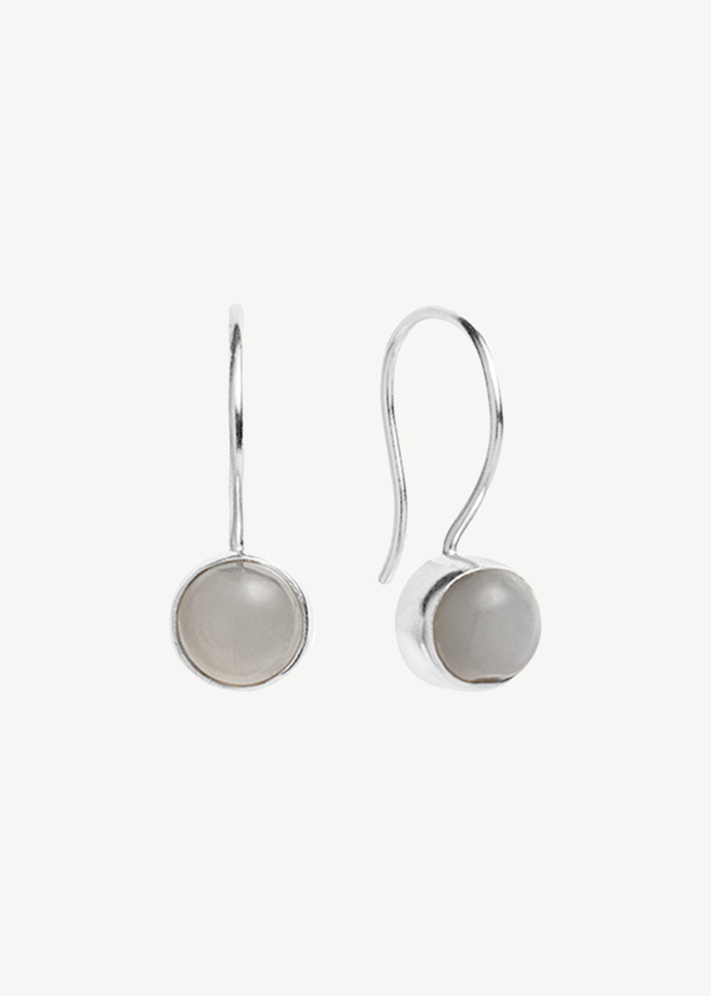Augusta Ohrringe mit grauem Mondstein - Silber