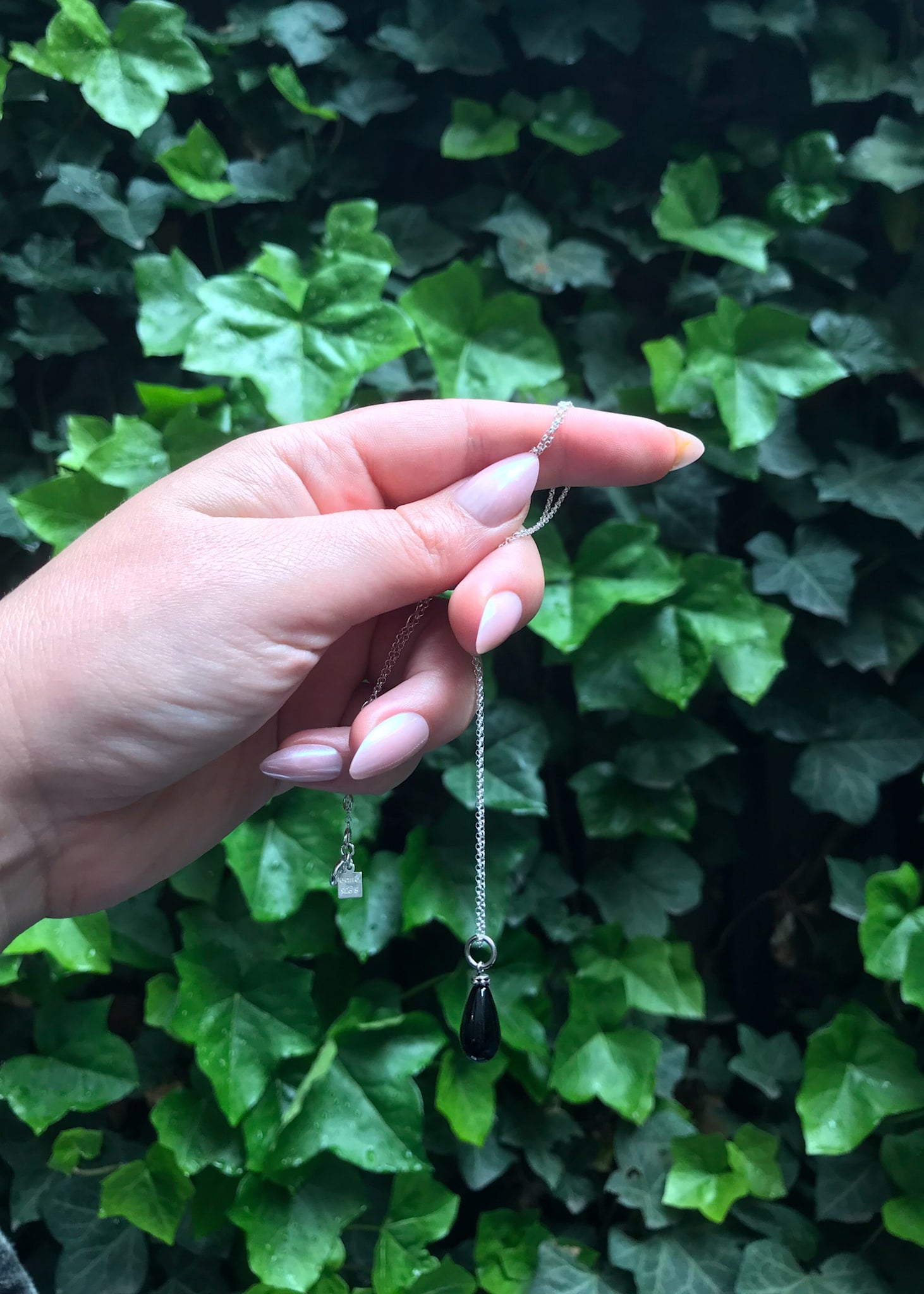 Evergreen Anhänger mit Schwarzem Achat - Silber