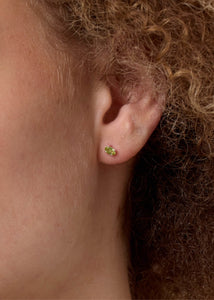 Esther Ohrstecker mit Peridot - Silber