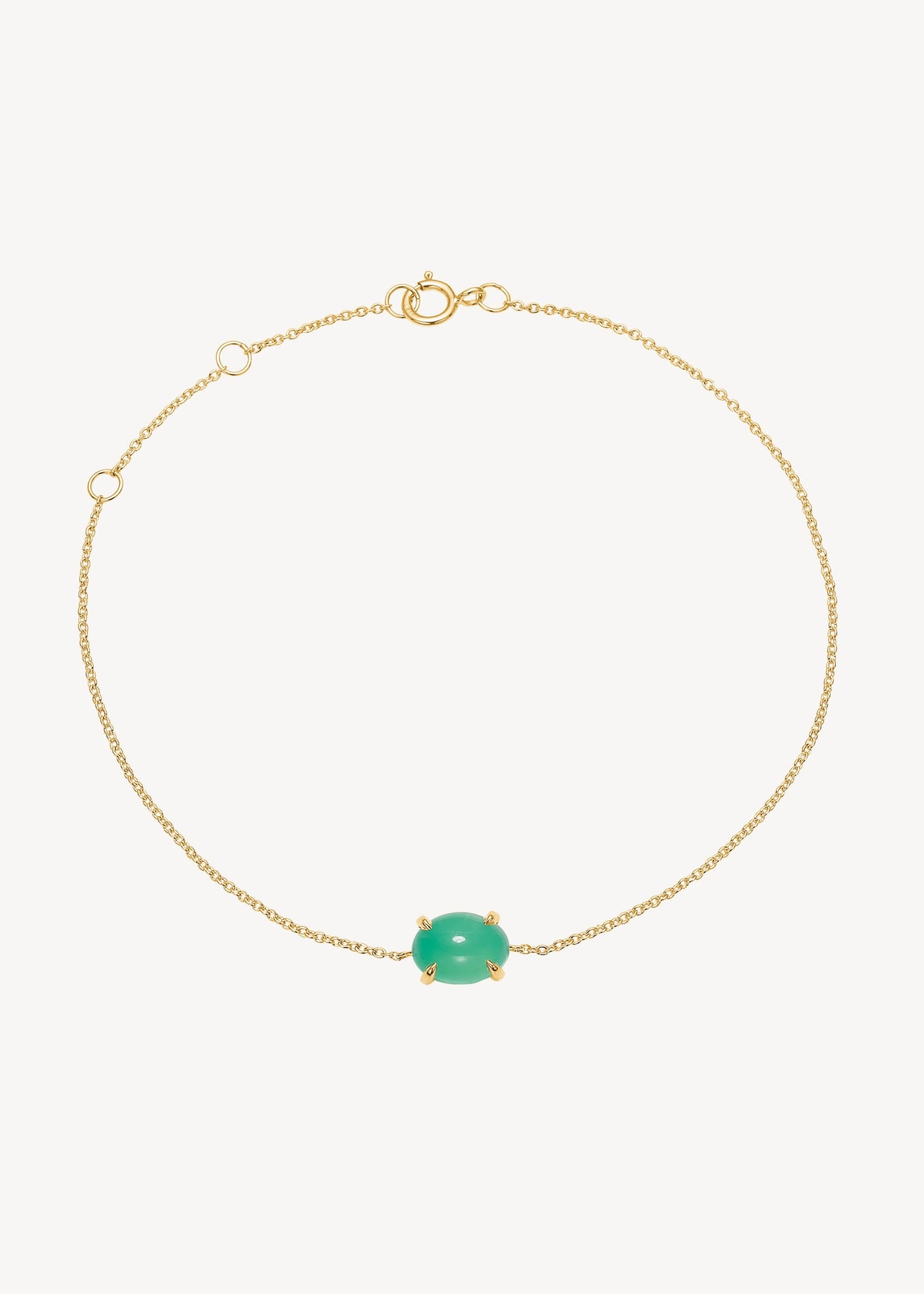 Smukt armbånd i ægte 10 karat guld med fin kæde og et grønt chrysopras vedhæng i grabbefatninger, perfekt gave til hende der har alt og vandfaste smykker i ægte guld 
