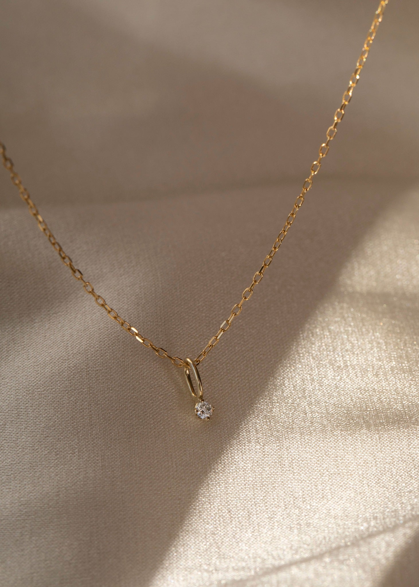 10-Karat Prism Anhänger mit Diamant