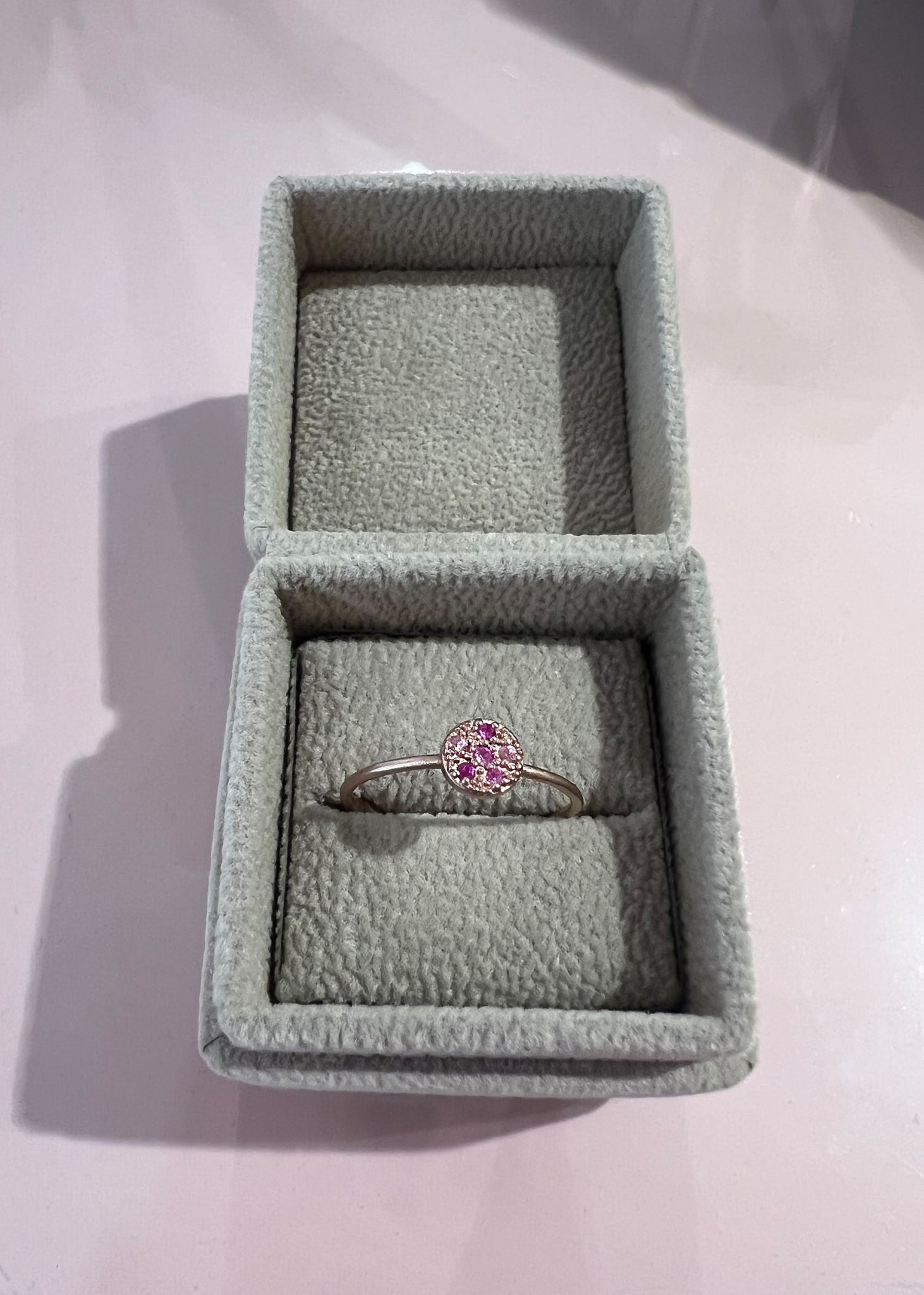 10-Karat roségold Aurélie ring mit Saphir