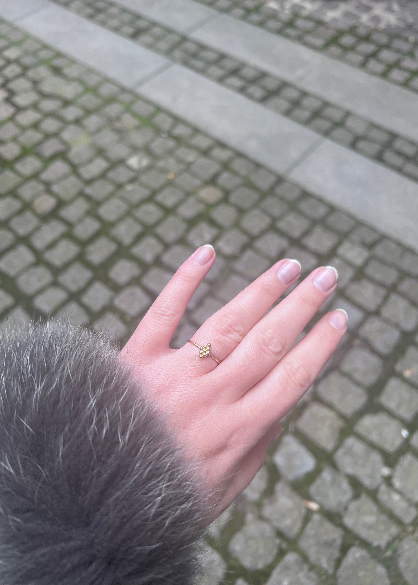 Cluster ring - 10-karat Gold