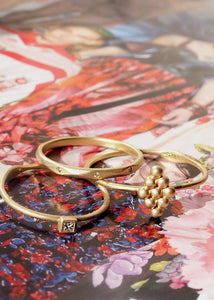 Cluster ring - 10-karat Gold