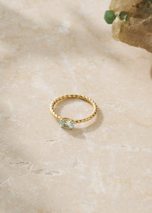 10-karat Tresser ring mit Blauem Topas
