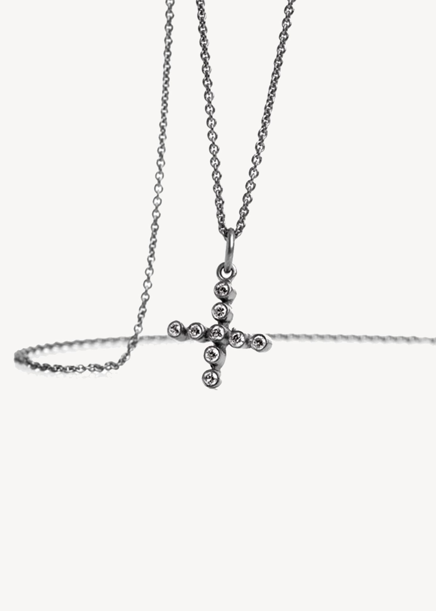 Manon Anhänger mit Zirkonia - oxidiertes Silber