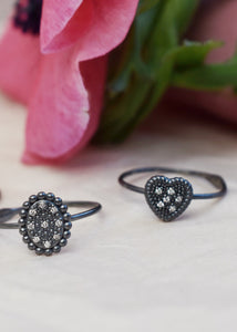 Heart ring mit Diamant - oxidiertes Silber