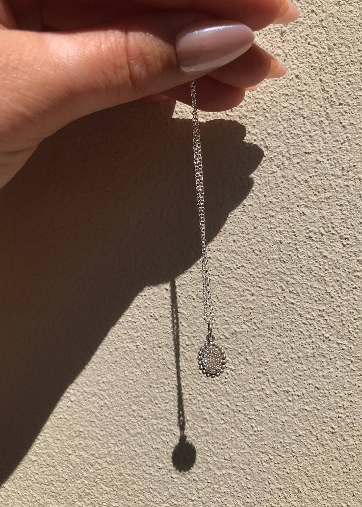 Elanor Anhänger mit Diamant - oxidiertes Silber