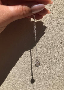 Elanor Anhänger mit Diamant - oxidiertes Silber
